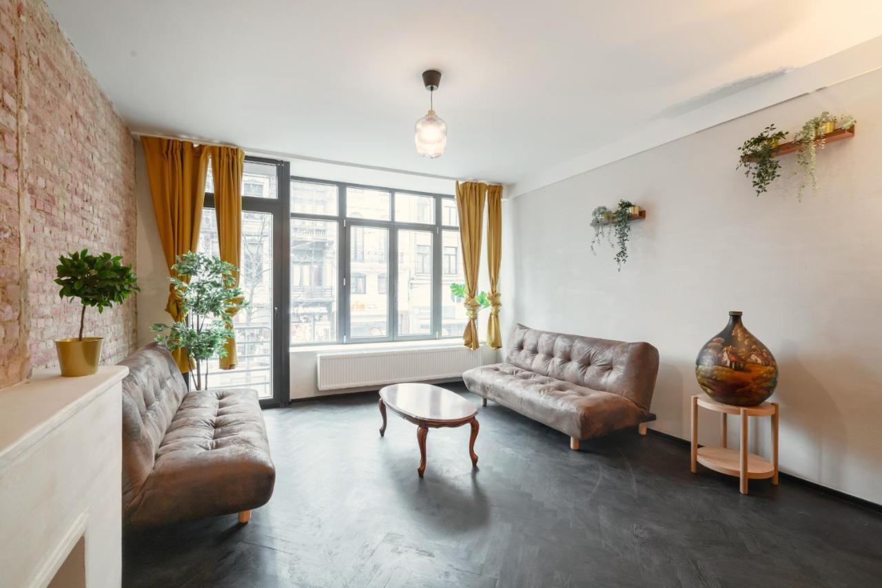 Charming And Spacious Antwerp City Center Apartments Exterior photo